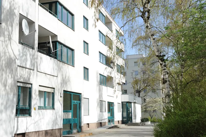 Wohnung sucht neue Bewohner mit handwerklichem Geschick! — photo 1